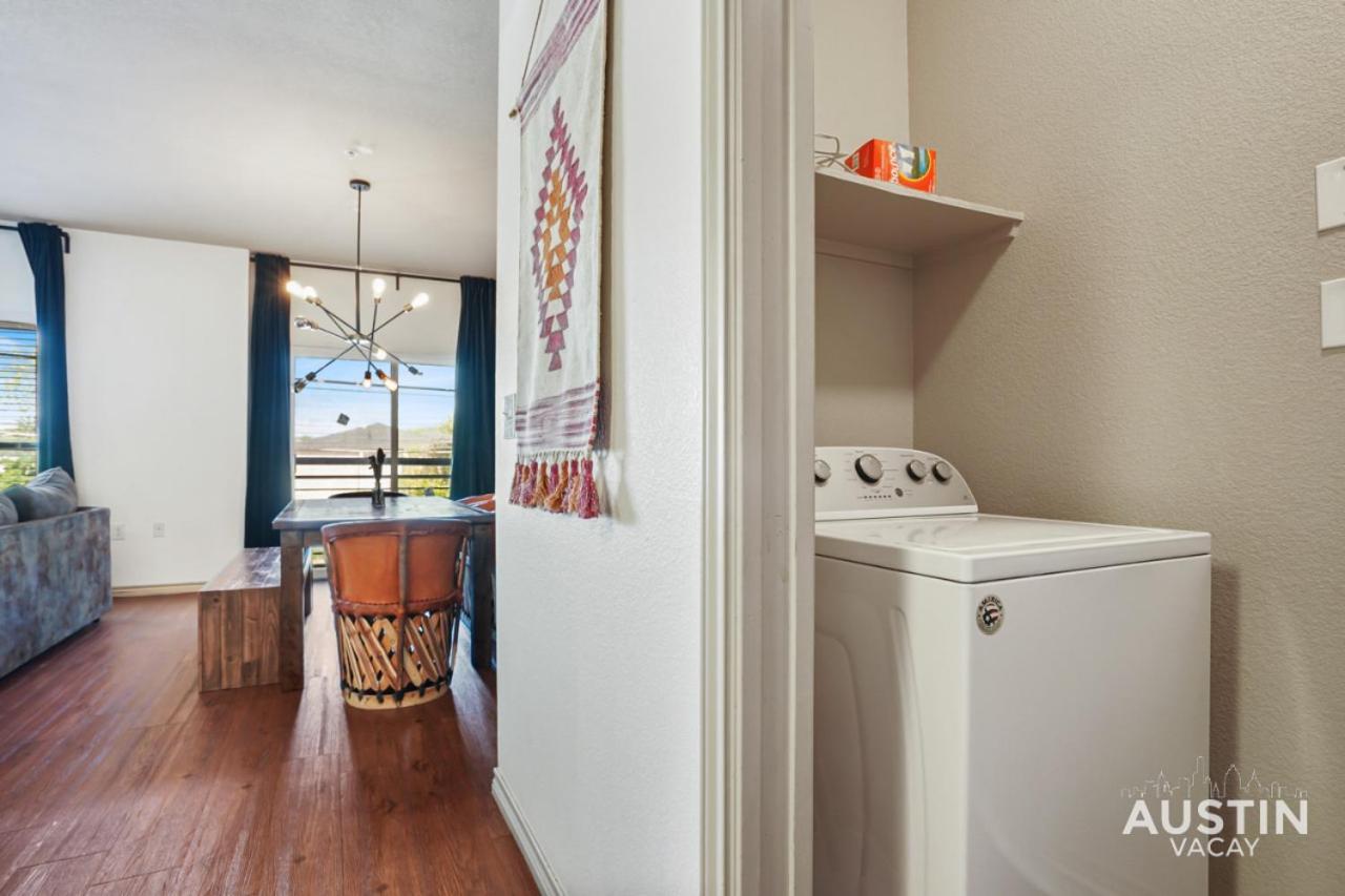 オースティンStylish 4Br With Smart Tv And Free Garage Parkingアパートメント エクステリア 写真