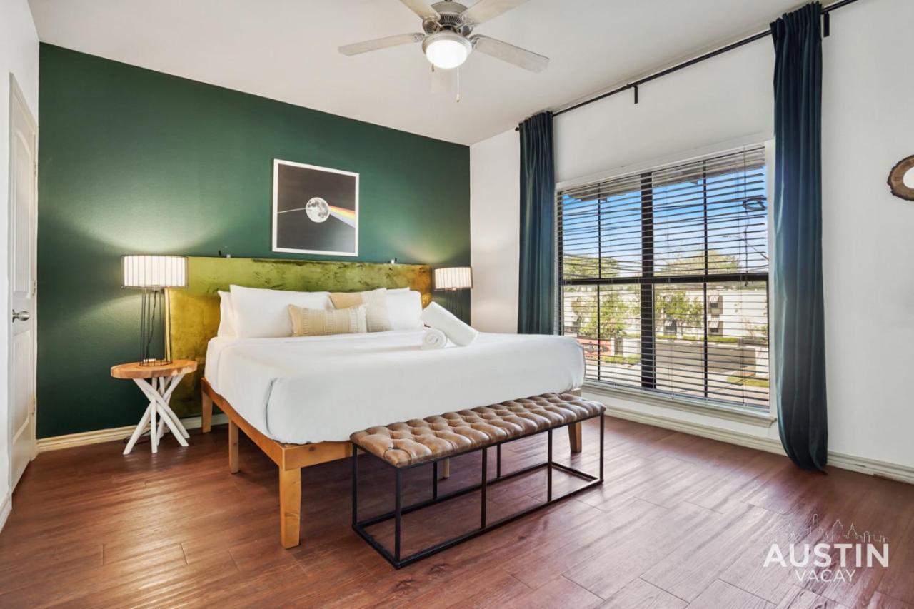 オースティンStylish 4Br With Smart Tv And Free Garage Parkingアパートメント エクステリア 写真